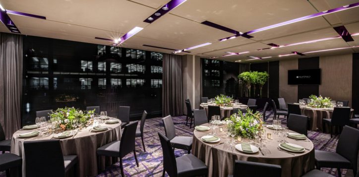 innovative-conference-rooms-for-business-02