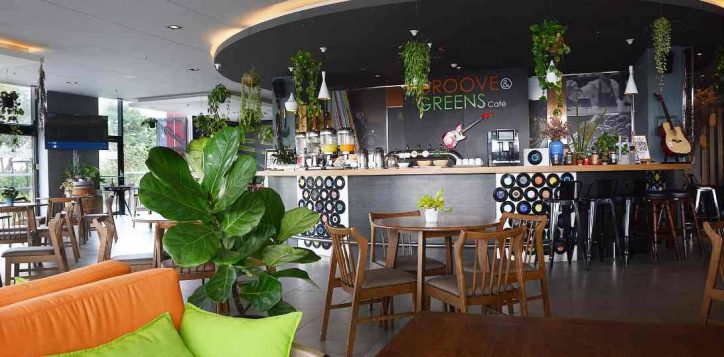 groove-and-green-cafe-2