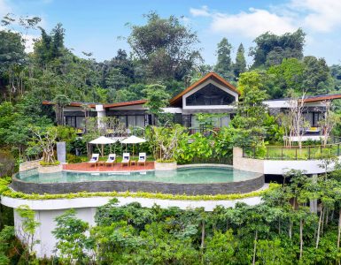discover-lavish-experience-at-presidential-villa-pullman-ciawi-vimala-hills-resort-spa-convention