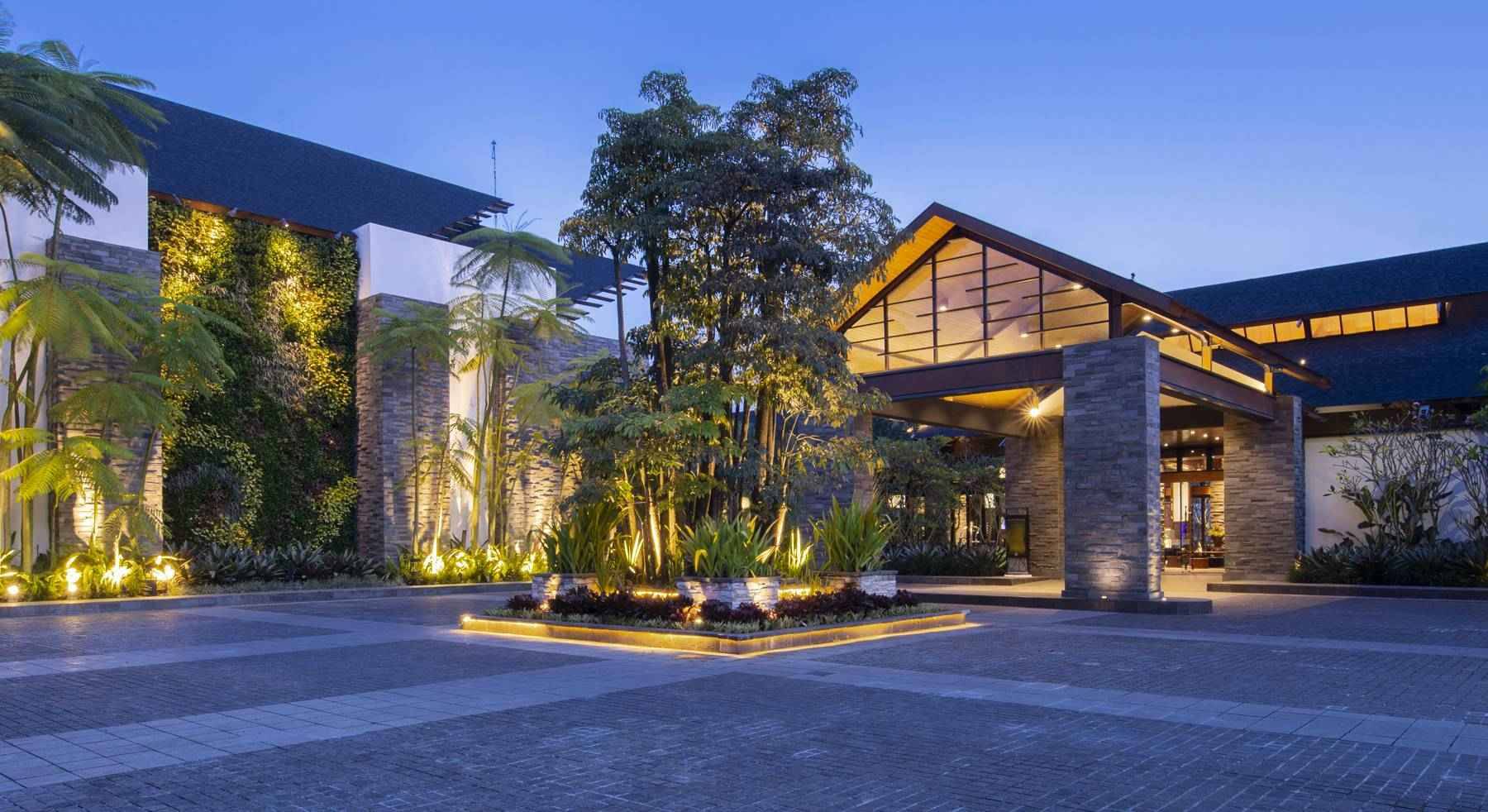 Pullman Ciawi Vimala Hills Resort SPA & Convention