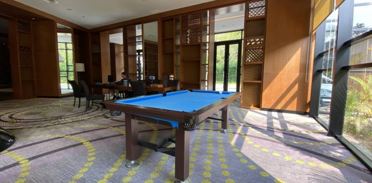 billiard-chill-out-space-pullman-ciawi
