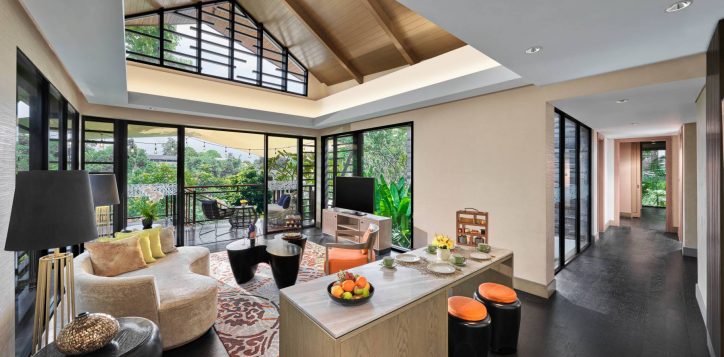 bangkirai-villa-living-room
