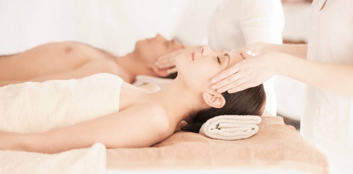 revitalize-your-relationship-with-couple-facial-treatment-at-pullman-spa