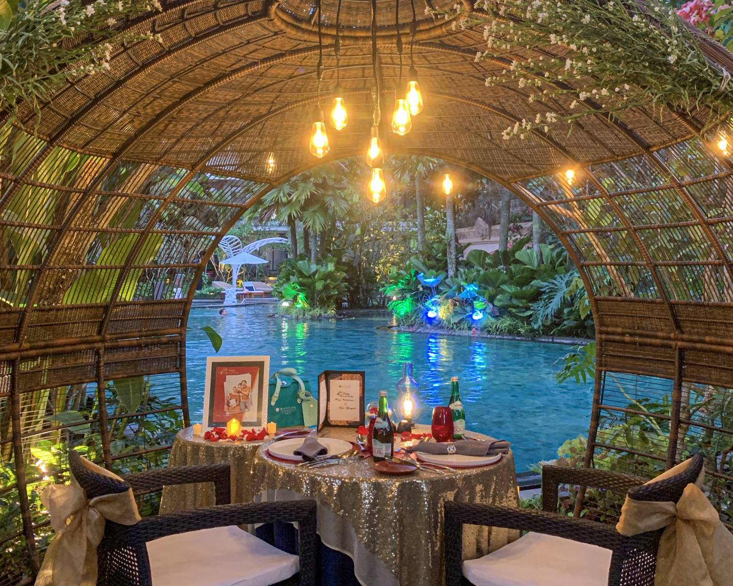 damar restaurant romantic dinner couple vacation