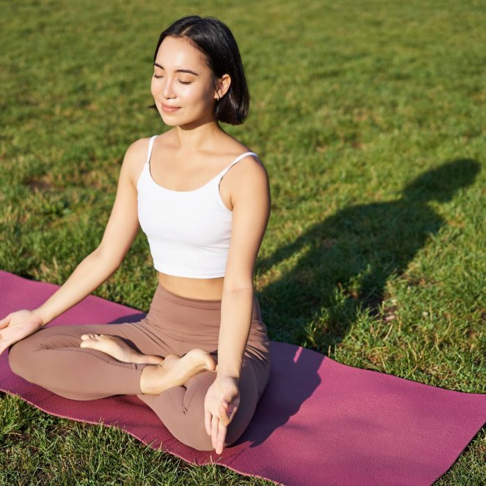 holistic-health-integrating-mindfulness-and-fitness-into-your-routine