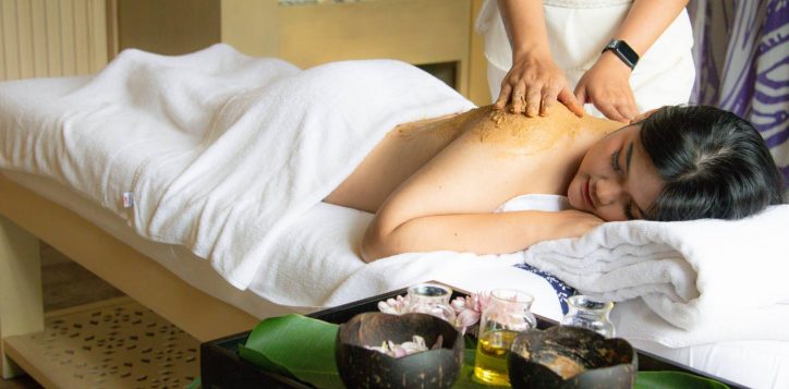 rejuvenate-your-senses-with-ngaruru-body-treatment-at-pullman-spa-pullman-ciawi-vimala-hills