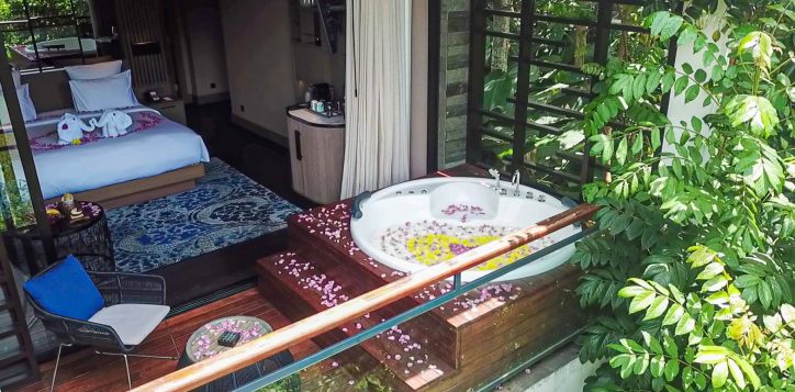 experience-ultimate-romance-at-vimala-studio-villa-with-jacuzzi-at-pullman-ciawi-vimala-hills