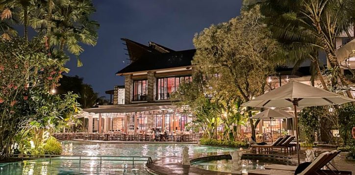 a-warm-welcome-to-elevated-leisure-discover-the-heated-family-pool-at-pullman-ciawi-vimala-hills