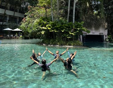 wellness-day-find-balance-with-aqua-yoga-at-pullman-ciawi-vimala-hills