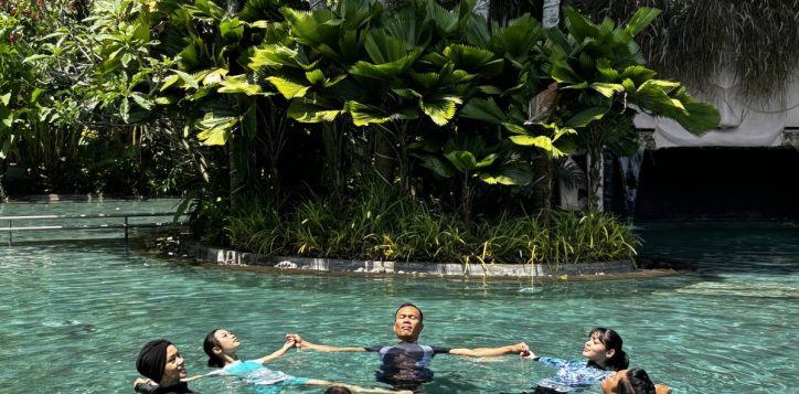 aqua-yoga