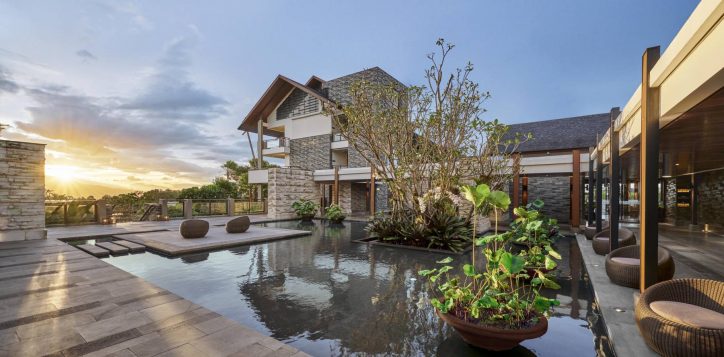 lobby-pond-1