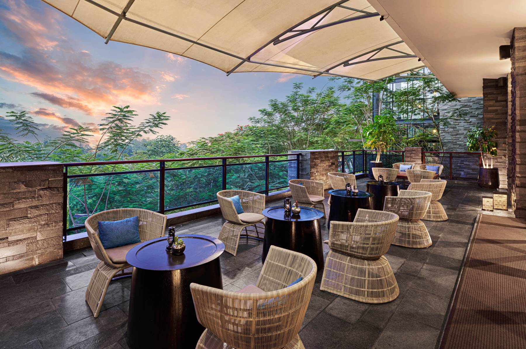 Staycation at Pullman Ciawi rooms