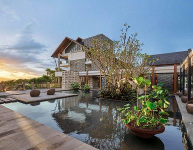 your-weekday-elevated-at-pullman-ciawi-vimala-hills