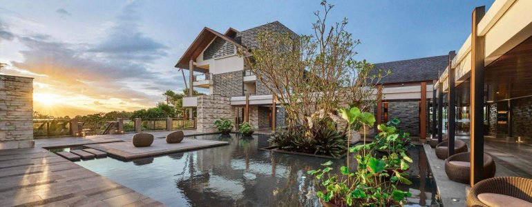 your-weekday-elevated-at-pullman-ciawi-vimala-hills