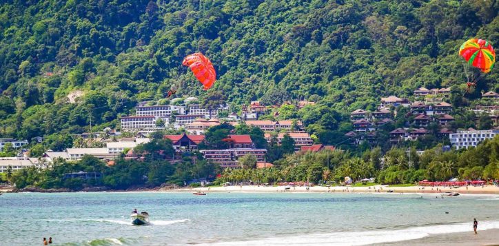 why-patong-beach-is-the-best-area-for-your-hotel-in-phuket