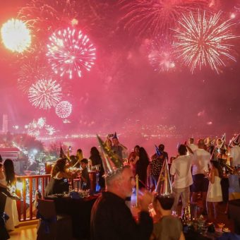 new-years-countdown-phuket-2026-casino-royale-night