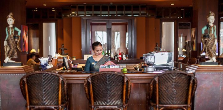 best-hotels-in-phuket-ideal-getaway-h2-01
