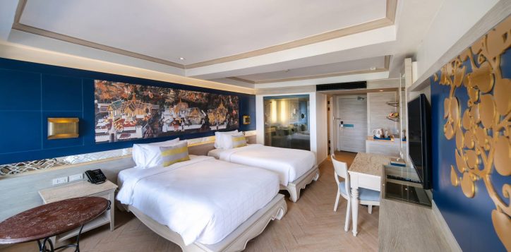 %d8%a7%d9%84%d8%ba%d8%b1%d9%81-%d8%a7%d9%84%d9%81%d8%a7%d8%ae%d8%b1%d8%a9