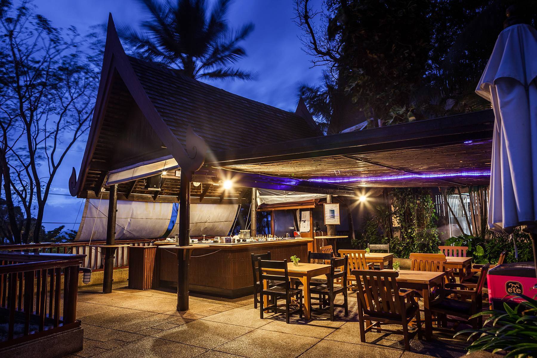 discover-the-best-patong-restaurants-at-novotel-phuket-resort