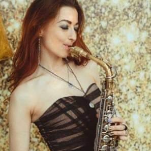 katarina-saxo_musician