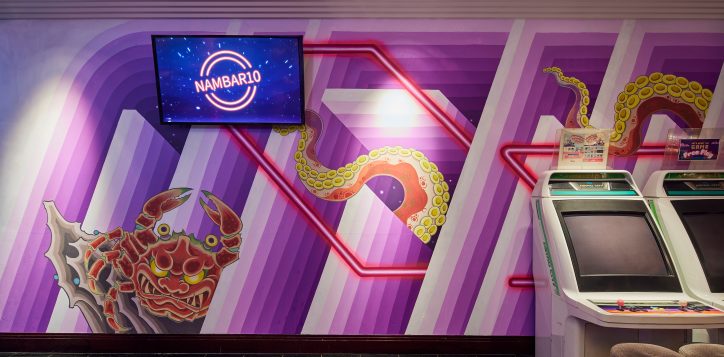 nambar10_mural_attack_tha_moon_02_edited