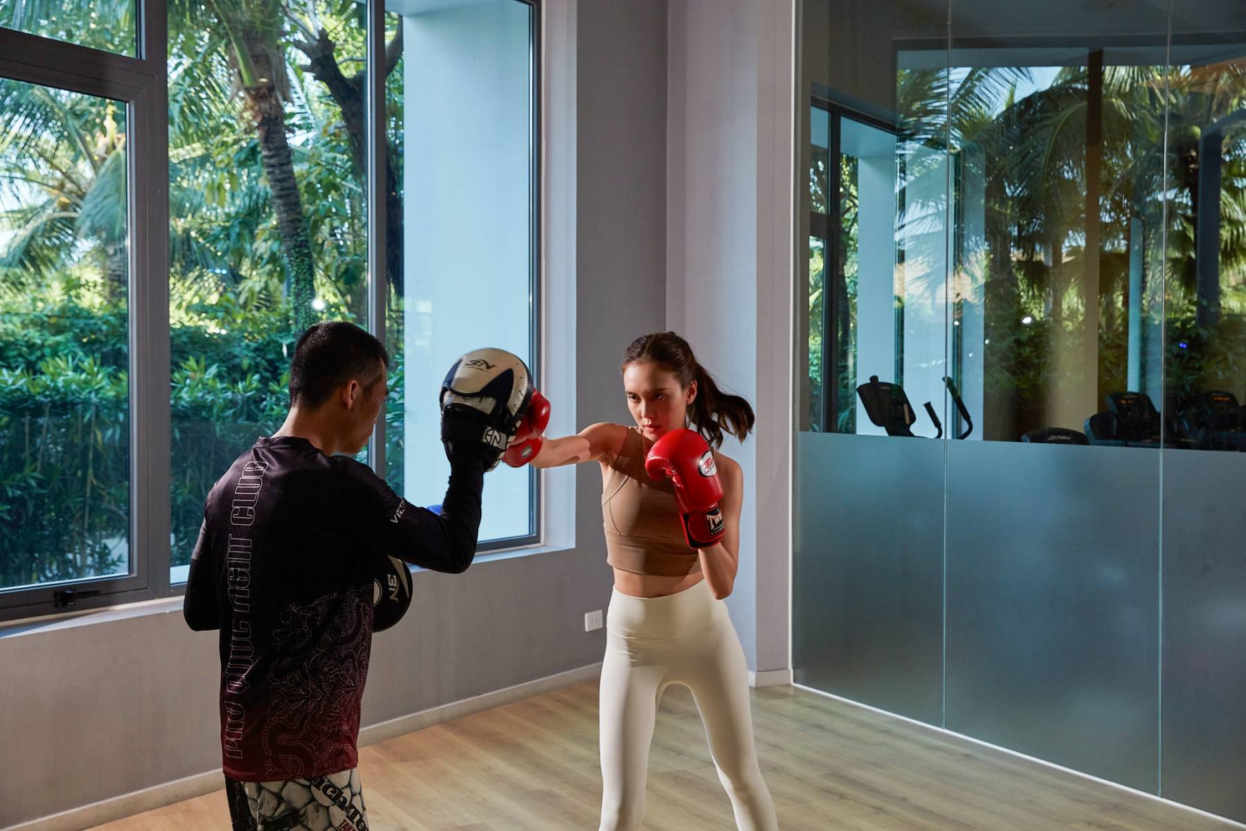 %ed%82%a5%eb%b3%b5%ec%8b%b1-%eb%b0%8f-%eb%ac%b4%ec%97%90%ed%83%80%ec%9d%b4-%ec%88%98%ec%97%85