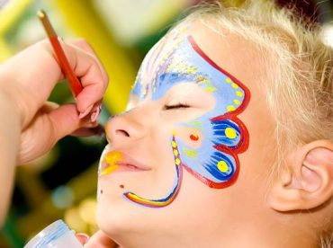 festive-face-painting-for-kids