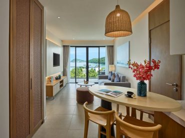 family-room-2-bedrooms