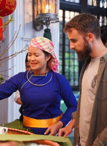 ma-dao-nghenh-xuan-nam-binh-ngo-cung-hotel-de-la-coupole