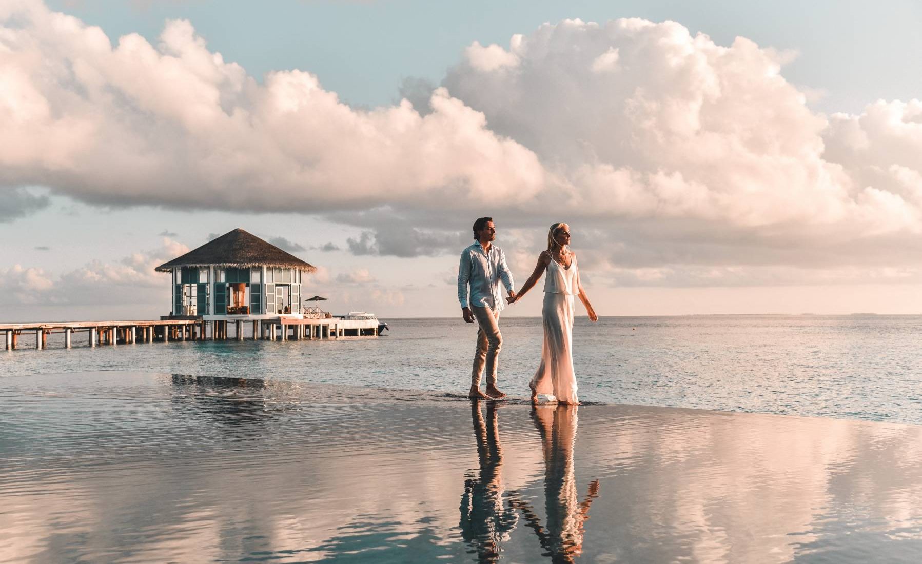 Raffles Maldives Meradhoo - Honeymoon Resorts in the Maldives