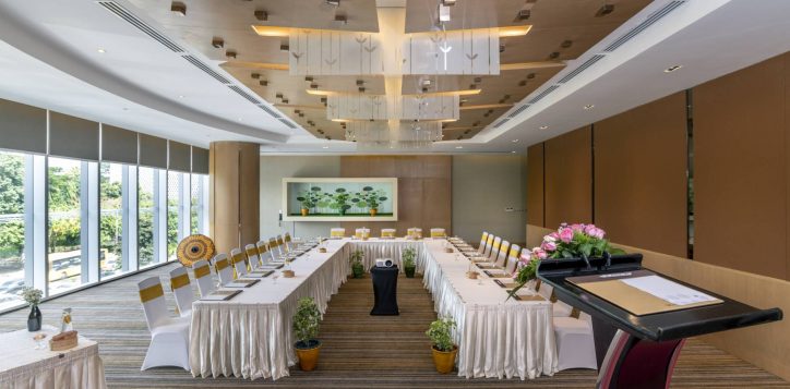 business-hotel-meetings-events
