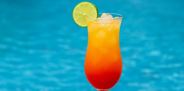 happy-hour-pool-bar