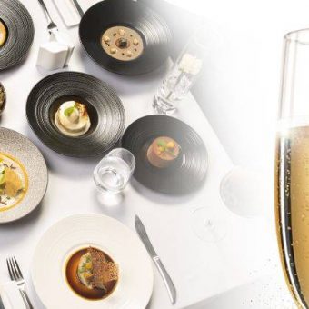 saturday-champagne-brunch-le-cellier