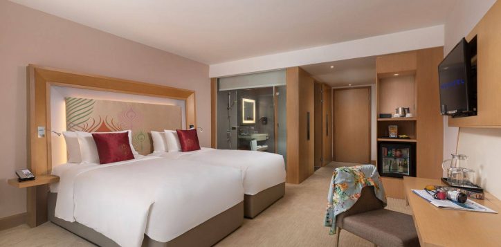 deluxe-room
