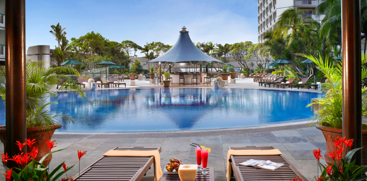 fairmont-singapore-hotel-alligator-pear-2
