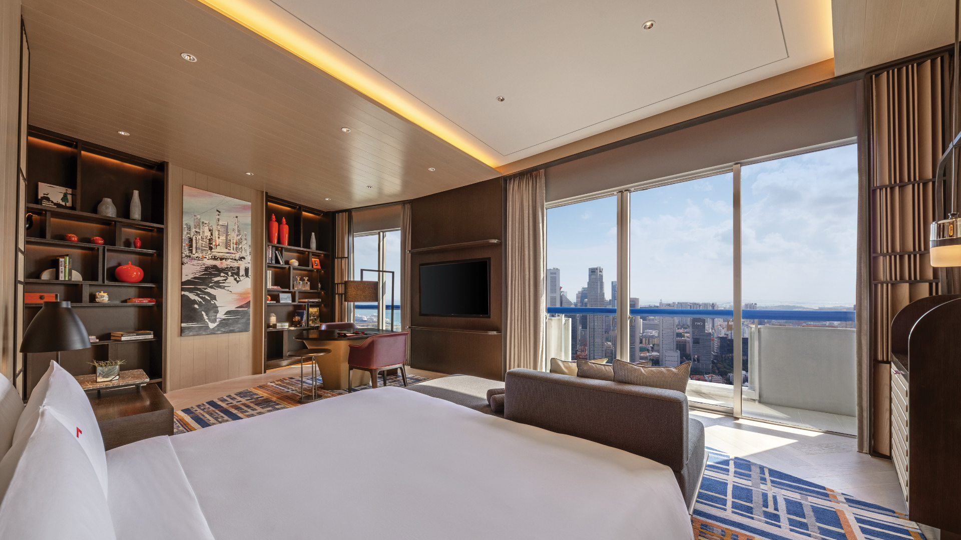 skyline luxury home suites