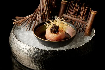 sashimi-topped-with-caviar-2-425x285