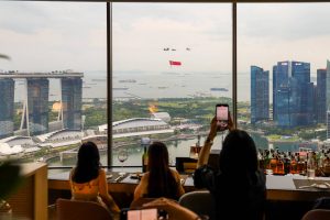 dine-in-celebration-of-singapores-60th-birthday-at-skai-restaurant