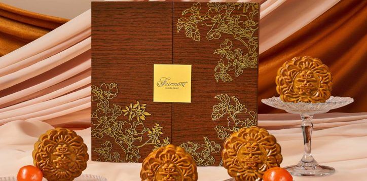 baked-mooncakes-single-yolk-4-piece