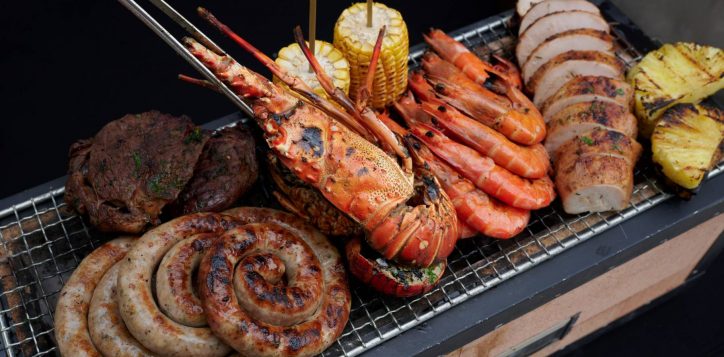 the-eight-festive-bbq_9