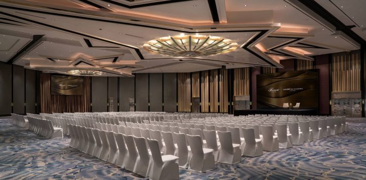 9_fairmont_ballroom_theatre1-edited-hr