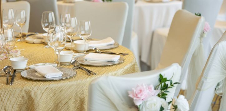 skai-suites_wedding_close-up-of-table-copy