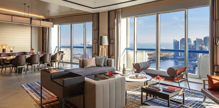 book-your-sg60-national-day-hotel-package-today-at-swisso%cc%82tel-the-stamford_