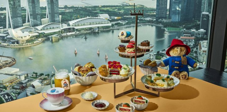 12-paddington-groupshot-with-high-tea-stand-views-1-1
