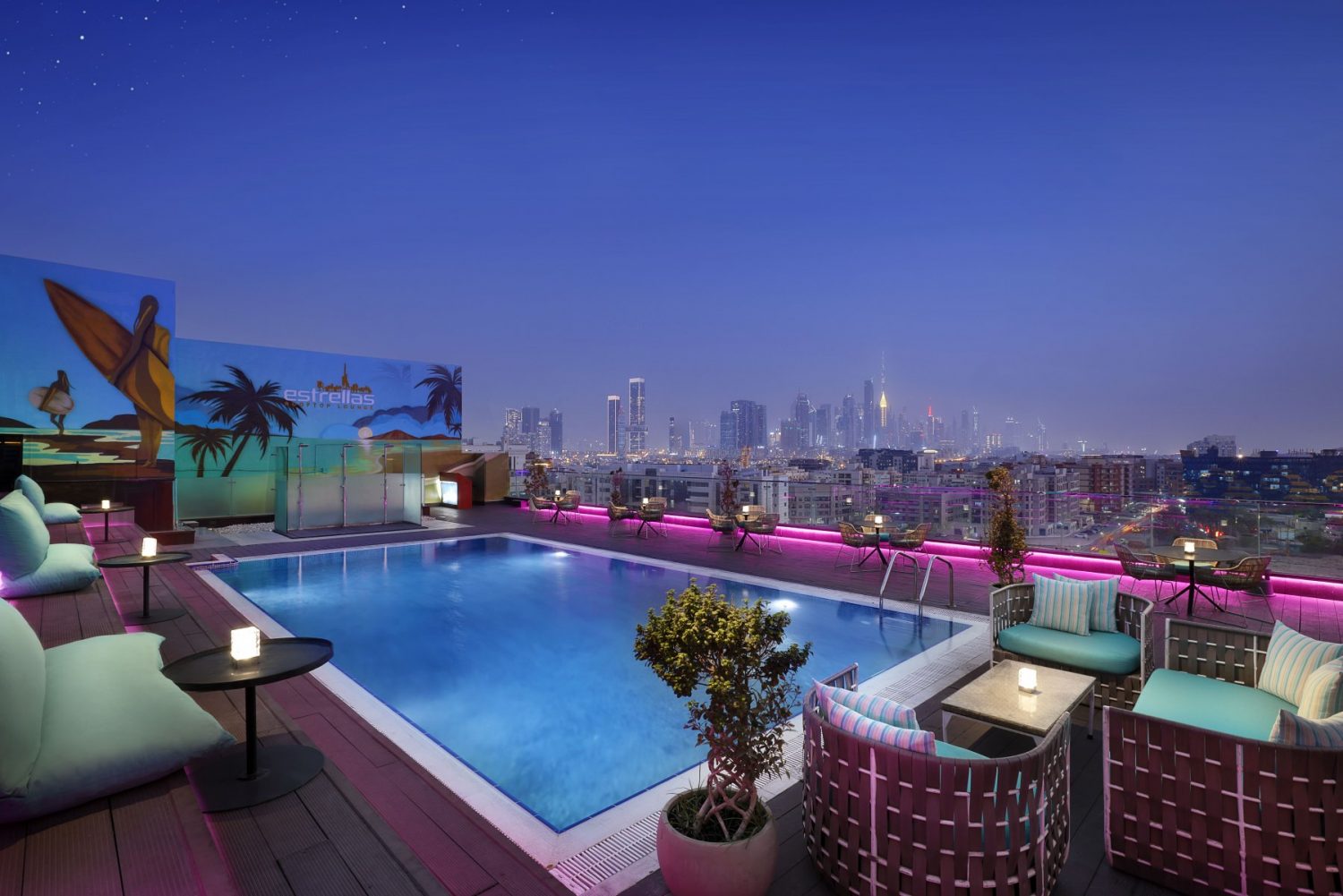 estrellas-rooftop-lounge