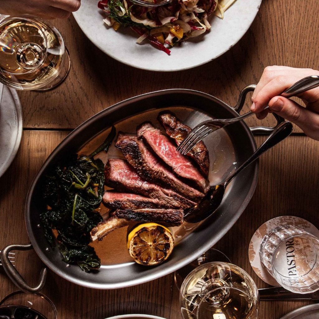 tomahawk steak