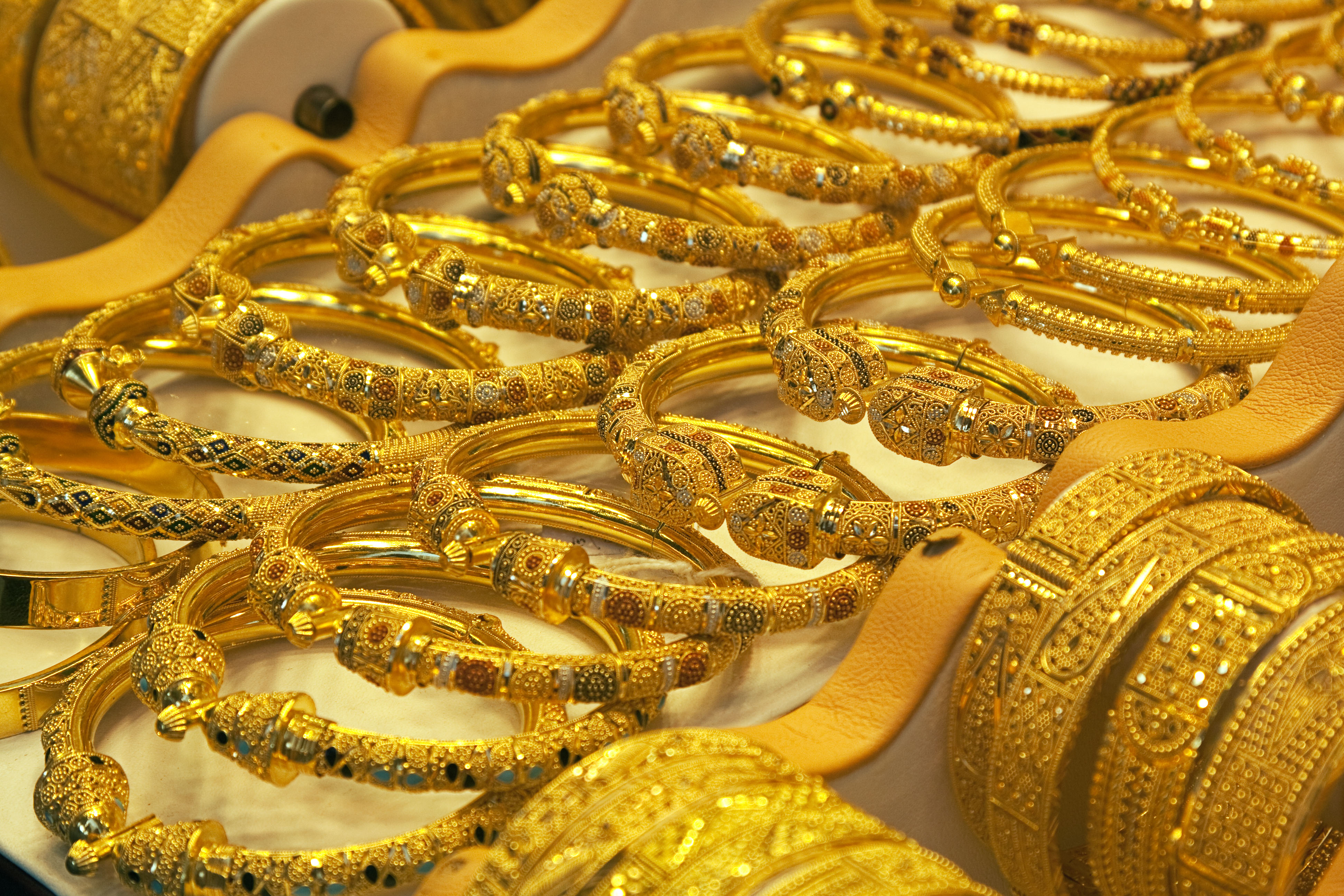 Dubai Gold Souk - Shopping in Dubai | Novotel World Trade Centre Dubai
