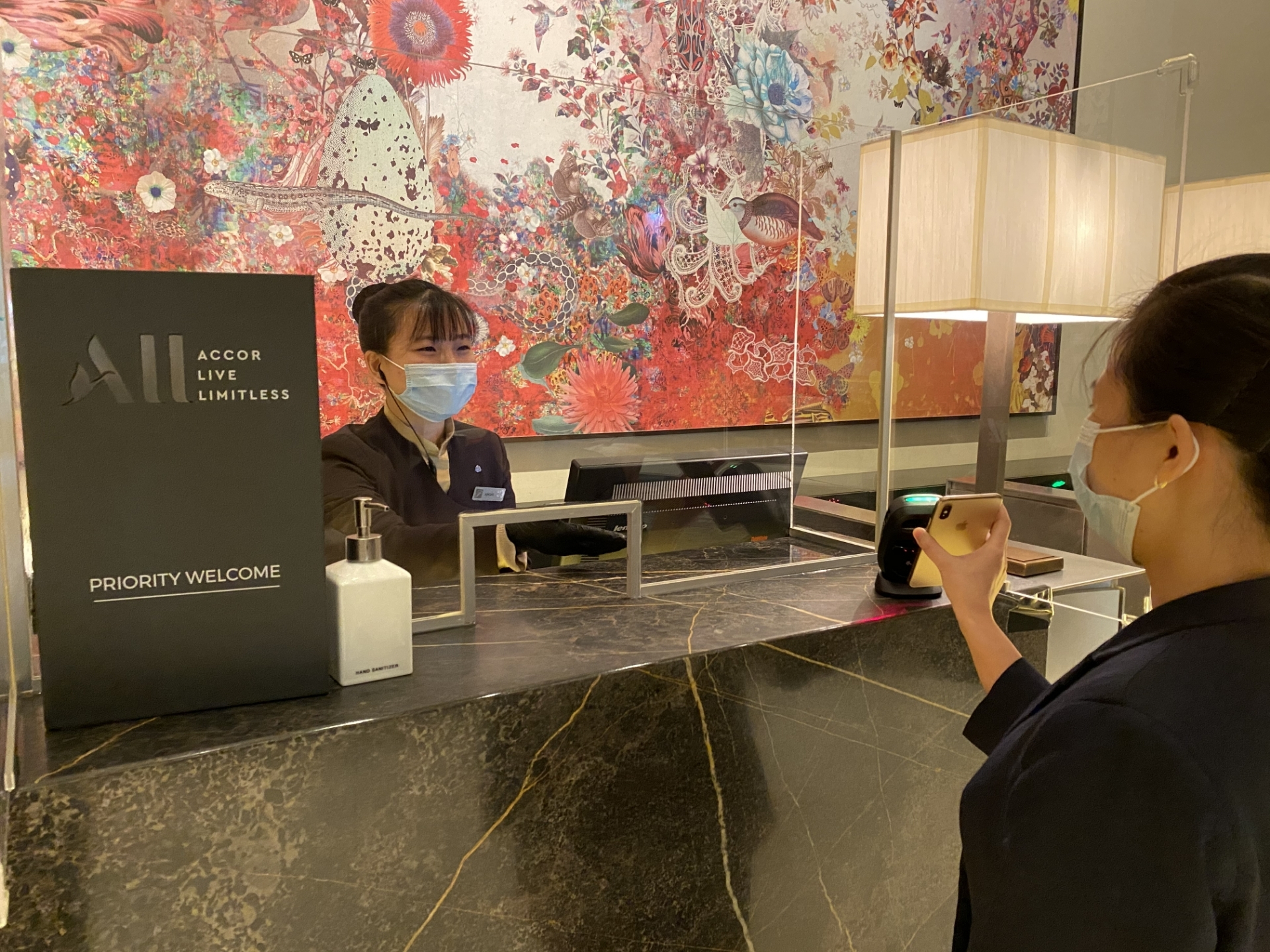 App-Free Contactless Check-In and Check-Out at Fairmont Singapore