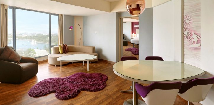 pelangi-suite-room