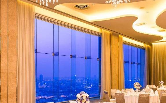 ballroom-38-portrait-2